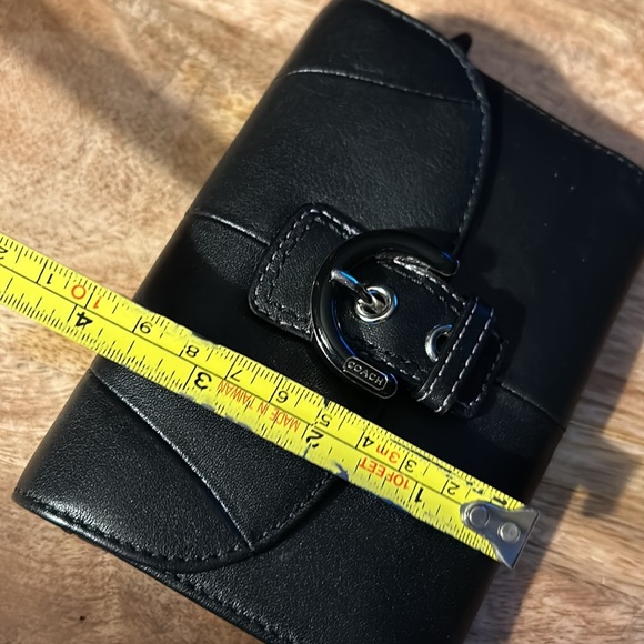 Coach - Picture 11 of 11